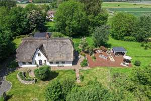 Traumhaus unter Reet unweit von St. Peter-Ording – Die vollständige Adresse der Immobilie erhältst du vom Anbieter., 25836 Kirchspiel Garding – Vorschaubild 2
