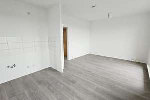 Erstbezug ! 5. Etage mit Aufzug - super Ausblick !