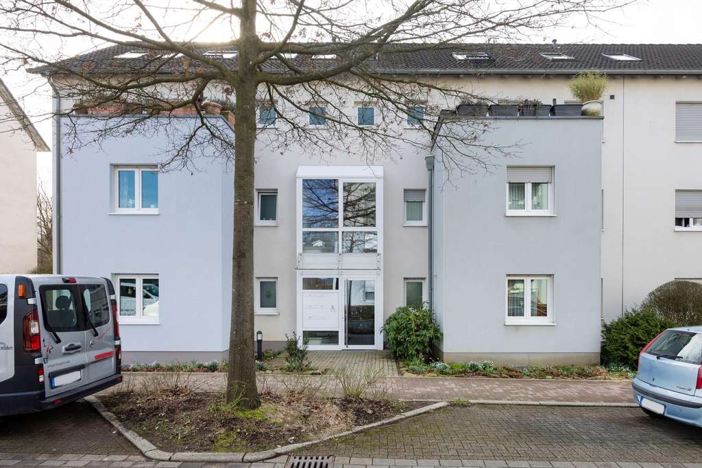 Immobilie in Schwelm - Attraktive Maisonettewohnung mit zwei Balkonen und Garage - Bild 1