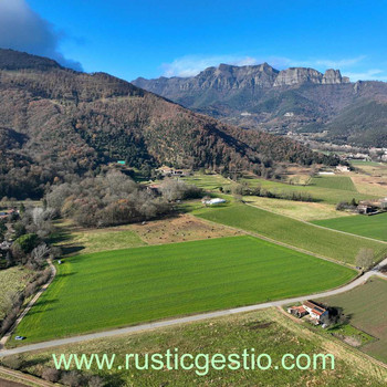Landwirtschaftliches und forstwirtschaftliches Rustico in La Vall d'en Bas