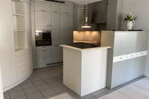VOLL MÖBLIERTE SANIERTE WOHNUNG ZUM WOHLFÜHLEN – Die vollständige Adresse der Immobilie erhältst du vom Anbieter., 40239 Düsseltal, Düsseldorf – Vorschaubild 9
