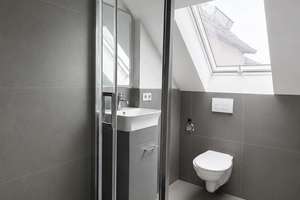 Moderne 2-Zimmer-Wohnung mit Einbauküche  Spitzboden – Siegfriedstr. 3, 90461 Glockenhof, Nürnberg – Vorschaubild 9