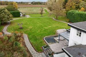 Exklusives Anwesen mit großem Gartengrundstück und Wellnessbereich – Die vollständige Adresse der Immobilie erhältst du vom Anbieter., 41516 Grevenbroich – Vorschaubild 4