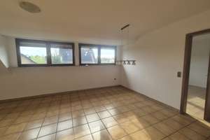 Helle 3,5-Zimmer Wohnung in Duisburg-Rahm mit eigenem Garten – Die vollständige Adresse der Immobilie erhältst du vom Anbieter., 47269 Rahm, Duisburg – Vorschaubild 3