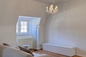 Stilvolle, möblierte 2-Zimmer-Wohnung nur 4 Geh-Minuten vom S-Bahnhof Laim – Die vollständige Adresse der Immobilie erhältst du vom Anbieter., 80687 St. Ulrich, München – Vorschaubild 2