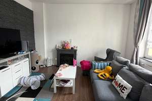 Schicke Vier-Zimmer-Wohnung mit Garten in zentraler Lage  – Brühler Straße 209, 42657 Burg/Höhscheid, Solingen – Vorschaubild 4