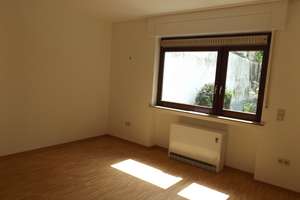 Nur für Studenten: Frisch renoviertes Apartment in Köln-Humboldt/Gremberg ***WBS erforderlich*** – Gießener Str. 170, 51105 Humboldt/Gremberg, Köln – Vorschaubild 3