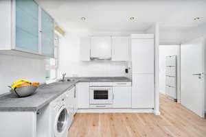 Helle 2-Zimmer Wohnung auf Zeit in Berlin-Prenzlauer Berg – Knaackstr. 86, 10435 Prenzlauer Berg, Berlin – Vorschaubild 3