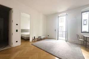Ruhig gelegene & sanierte 2-Zi.-Altbauwohnung mit Südbalkon (Effizienzhaus) nahe Stuttgarter Pl. – Die vollständige Adresse der Immobilie erhältst du vom Anbieter., 14057 Charlottenburg, Berlin – Vorschaubild 2
