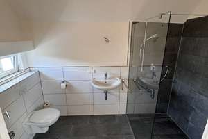 Moderne und offene 3,5-Raum-Wohnung mit und großem Balkon in Kehl-Auenheim (116 m2) – Die vollständige Adresse der Immobilie erhältst du vom Anbieter., 77694 Kehl – Vorschaubild 12