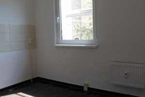 Frisch renoviert und ab AUGUST zu haben... – Leonhard-Frank-Straße 9a, 4318 Leipzig – Vorschaubild 6