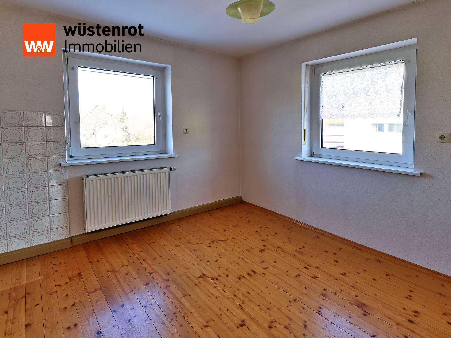 Immobilie in Etzenricht - Zweifamilienhaus mit vielfältigen Möglichkeiten und Potential – Sie haben es in der Hand - Bild 2