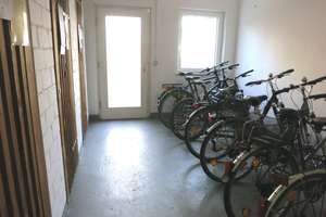 Freie 3,5-Zimmer-Wohnung im 4.OG mit Aufzug, Süd-Balkon und TG-Platz in Degerloch am Ramsbachtal! – Die vollständige Adresse der Immobilie erhältst du vom Anbieter., 70597 Hoffeld, Stuttgart – Vorschaubild 21
