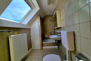 2 Zi. Whg, DG, ca. 45 m², schöner Blick, ruhig und hell, Garage optional, HHL- Plettenbergsiedlung – Plettenbergstr. 44, 70186 Gaisburg, Stuttgart – Vorschaubild 7