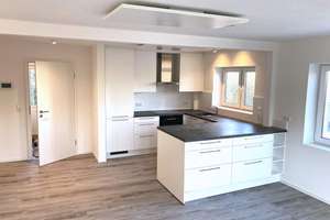 Lebensraum in Reutlingen: 3-Zimmer-Wohnung mit Balkon und Gartenanteil – Mühlwinglestraße 69, 72762 Reutlingen-Mitte, Reutlingen – Vorschaubild 1
