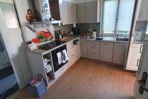 Frühstück auf dem Balkon: Liebhaber-Wohnung mit Balkon im Jugendstilhaus in Krefeld Nordbezirk – Die vollständige Adresse der Immobilie erhältst du vom Anbieter., 47803 Kempener Feld/Baackeshof, Krefeld – Vorschaubild 6
