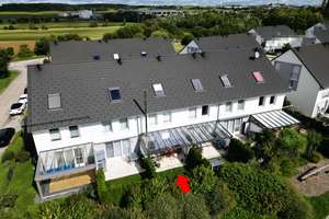 F&D | Neuwertiges Reihenmittelhaus mit Garage nahe Klinikum – Die vollständige Adresse der Immobilie erhältst du vom Anbieter., 78052 Villingen, Villingen-Schwenningen – Vorschaubild 2