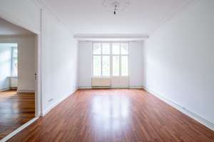 Wohnen mit Stil: 4-Zimmer-Gründerzeitaltbau mit Stuck  und Südbalkon – Ringstraße 50, 12205 Lichterfelde, Berlin – Vorschaubild 8