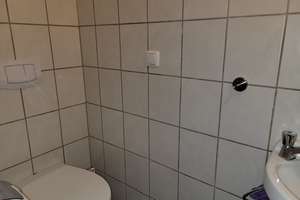 5-Zimmer-Wohnung mit großem Garten in ruhiger Lage von Hagenburg – Ideal für Selbstgestalter! – Die vollständige Adresse der Immobilie erhältst du vom Anbieter., 31558 Hagenburg – Vorschaubild 4