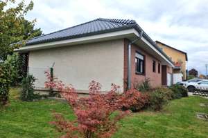 **Winkelbungalow zentrumsnah mit Baugrundstück** – Die vollständige Adresse der Immobilie erhältst du vom Anbieter., 53359 Rheinbach – Vorschaubild 2