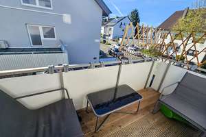 Helle Maisonette-Wohnung mit zwei Balkonen und Duplex-Stellplatz – Die vollständige Adresse der Immobilie erhältst du vom Anbieter., 76149 Neureut, Karlsruhe – Vorschaubild 3