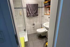 Gepflegte 3-Raum-Terrassenwohnung mit Garten in Mönchengladbach – Die vollständige Adresse der Immobilie erhältst du vom Anbieter., 41061 Gladbach, Mönchengladbach – Vorschaubild 5
