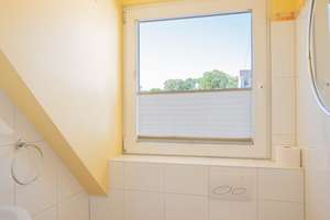 Beste Lage Kaiserallee - Außergewöhnliche 5-Zimmer-Wohnung  mit Haus-Charakter – Kaiserallee 31a, 23570 Travemünde, Lübeck – Vorschaubild 11
