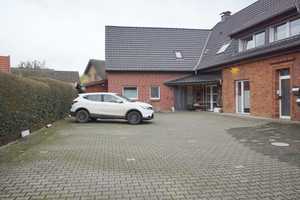 Stilvolles Zweifamilienhaus mit Charme und Potenzial – Warendorf (Kreis) – Vorschaubild 1