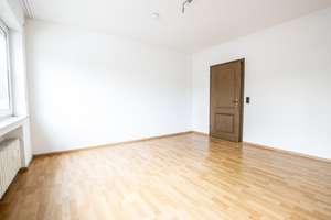 3 Familienhaus mit 2 freien, großen Wohnungen plus Garage in Bergheim-Büsdorf – Windmühlenstr. 24, 50129 Bergheim – Vorschaubild 14
