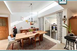 Bungalow mit Stil – Kamin, Wintergarten und Raum für Träume – Die vollständige Adresse der Immobilie erhältst du vom Anbieter., 33790 Halle (Westfalen) – Vorschaubild 2
