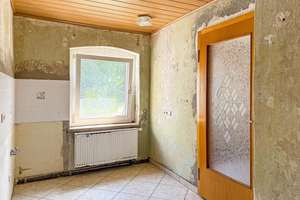 Mietkauf möglich! großes Haus, 3 Garagen und viel Potenzial (A1695) – Die vollständige Adresse der Immobilie erhältst du vom Anbieter., 7366 Neundorf (bei Lobenstein) – Vorschaubild 4