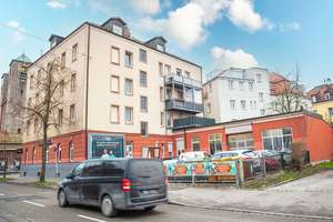 Attraktives MFH in guter Lage, gut vermietet, zusätzliches Potential – Die vollständige Adresse der Immobilie erhältst du vom Anbieter., 86154 Links der Wertach-Nord, Augsburg – Vorschaubild 3