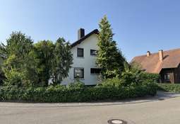 Straßenansicht