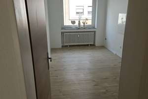 Helle gepflegte 2 Zimmer Wohnung Duisburg Wanheimerort 1OG 58 m² – Fischerstraße 52, 47055 Wanheimerort, Duisburg – Vorschaubild 14
