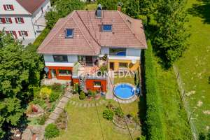 Großzügiges Einfamilienhaus mit Stil, Gartenidylle und durchdachter Raumaufteilung – Die vollständige Adresse der Immobilie erhältst du vom Anbieter., 87758 Kronburg – Vorschaubild 1