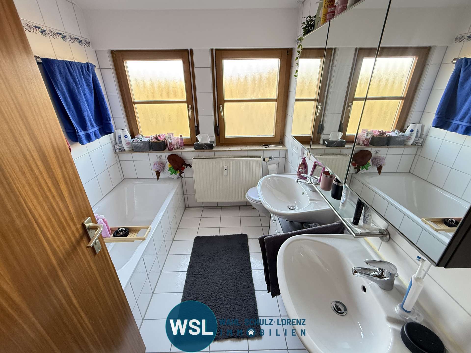 Immobilie in Kusterdingen - Charmante Maisonettewohnung mit 2 große Keller, 2 Balkone und moderner Einbauküche - Bild 0