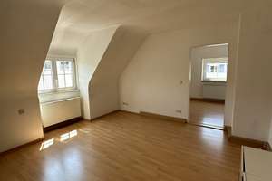 2-Zimmer-Wohnung mit Einbauküche in Gaisburg
