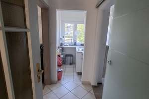 2-Zimmer-Erdgeschosswohnung mit Einbauküche und kostenlosem Stellplatz – Die vollständige Adresse der Immobilie erhältst du vom Anbieter., 75334 Straubenhardt – Vorschaubild 3