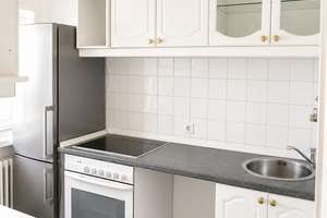 **SENKELBACH** Teilsanierte und lichtdurchflutete 1 ZKB- Wohnung Nähe Innenstadt – Wertachstraße 13, 86153 Rechts der Wertach, Augsburg – Vorschaubild 11