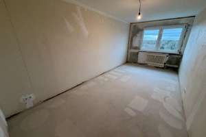 Selbst anpacken lohnt sich – 2-Zimmer-Wohnung im 9.OG mit Balkon zum Gestalten! – Hakenfelder Str. 9, 13587 Hakenfelde, Berlin – Vorschaubild 4