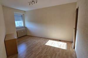 Helle 3-Zimmer Wohnung mit Balkon im 5. OG in Essen-Holsterhausen + Tiefgaragenstellplatz – Wöhlerstraße 3, 45147 Holsterhausen, Essen – Vorschaubild 12