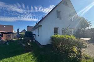 Zweifamilienhaus in schöner Ortsrandlage – Die vollständige Adresse der Immobilie erhältst du vom Anbieter., 19386 Lübz – Vorschaubild 3