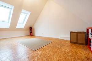 Niedrig-Energie-Doppelhaushälfte mit Wärmepumpe und Doppelcarport in ruhiger Sackgassenlage – Die vollständige Adresse der Immobilie erhältst du vom Anbieter., 22395 Bergstedt, Hamburg – Vorschaubild 26