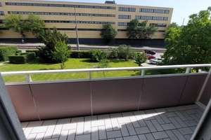 Moderne 3-Zimmer-Wohnung mit 2 Balkonen und Garage in Stuttgart-Bad Cannstatt – provisionsfrei – Nürnberger Straße 183, 70374 Espan, Stuttgart – Vorschaubild 11