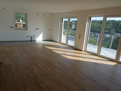 Unverbaubarer Moselblick - Moderne altengerechte Wohnung im Energiesparhaus Palzem