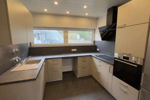 Eppstein - Helle 4 Zimmer Nichtraucher Wohnung in Eppstein, Stadtteil Niederjosbach