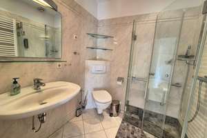 Property thumbnail 25