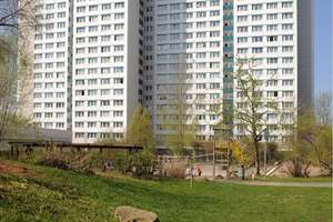 3 Zimmer mit Balkon