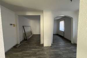 Kleines Haus mit Hof und Scheune – Die vollständige Adresse der Immobilie erhältst du vom Anbieter., 65205 Nordenstadt, Wiesbaden – Vorschaubild 7