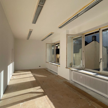 STOCK - Renovierte und attraktive Bürofläche in zentraler Lage